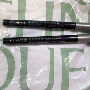 Clinique Quick Liner